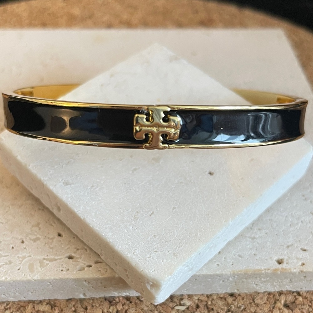 Tory Burch Chic Black and Gold Women's Bangle Watch - Picture 2 of 3